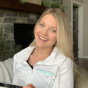 Meet your Posher, Abby